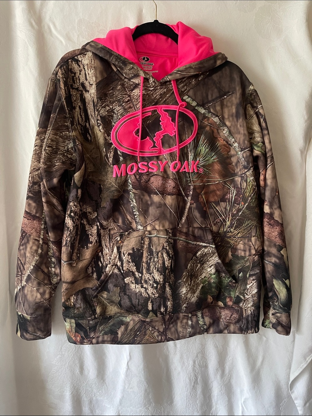 Mossy Oak Realtree Camo Hoodie with Hot Pink Accents
